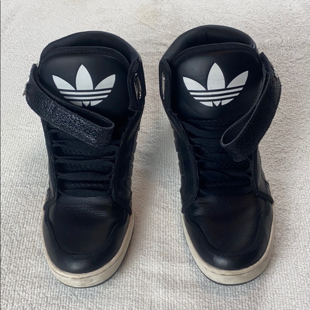 Vintage Leather Adidas